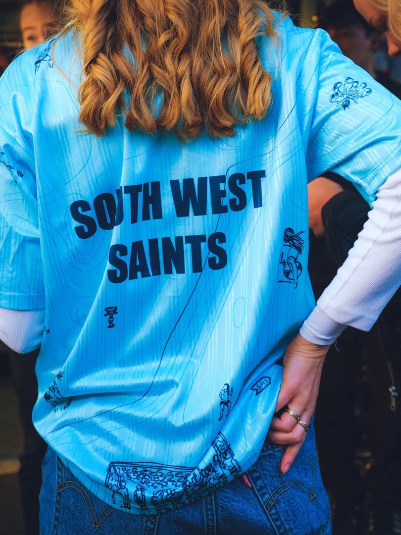The back of the illustrated Saints retro shirt
